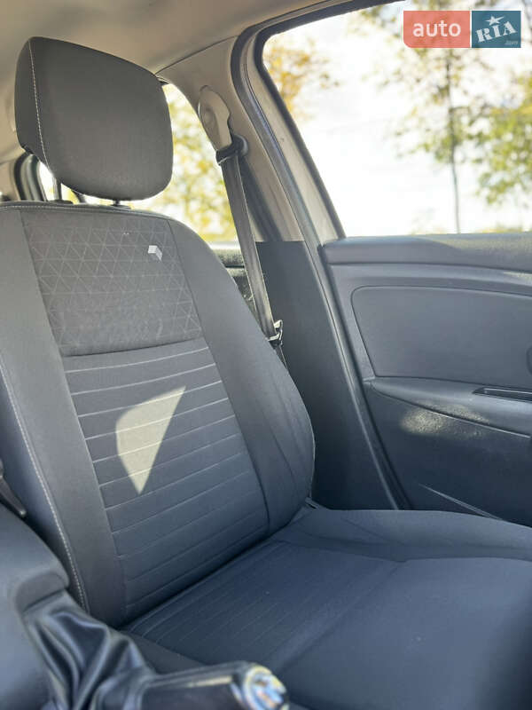 Универсал Renault Megane 2014 в Киеве