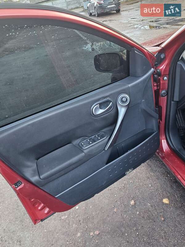 Универсал Renault Megane 2005 в Чернигове фото 8 Универсал Renault Megane 2005 в Чернигове