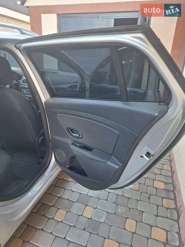 Универсал Renault Megane 2014 в Гайсине