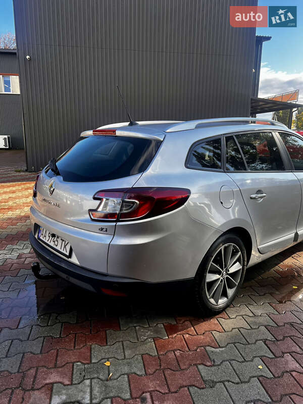 Универсал Renault Megane 2014 в Киеве