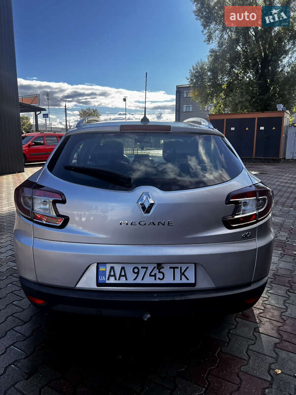 Универсал Renault Megane 2014 в Киеве