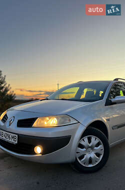 Универсал Renault Megane 2006 в  фото 2 Универсал Renault Megane 2006 в