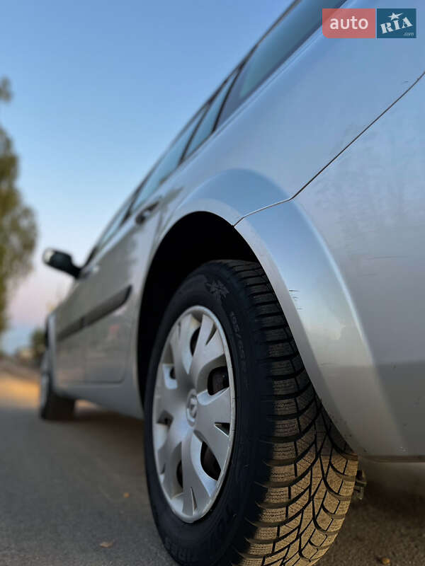 Універсал Renault Megane 2006 в Турбовом