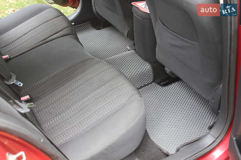 Универсал Renault Megane 2006 в Чернигове