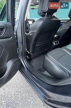 Універсал Renault Megane 2017 в  фото 17 Універсал Renault Megane 2017 в