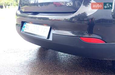 Хетчбек Renault Megane 2010 в 