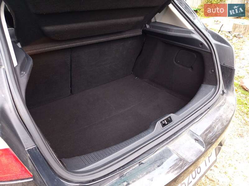 Хетчбек Renault Megane 2010 в Рівному фото 23 Хетчбек Renault Megane 2010 в Рівному