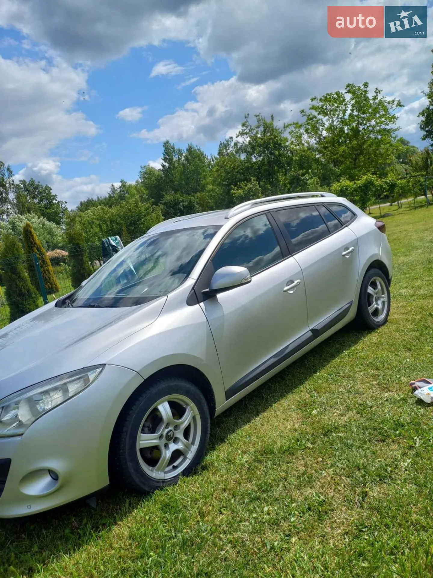 2010 Renault Megane - мініатюра 24