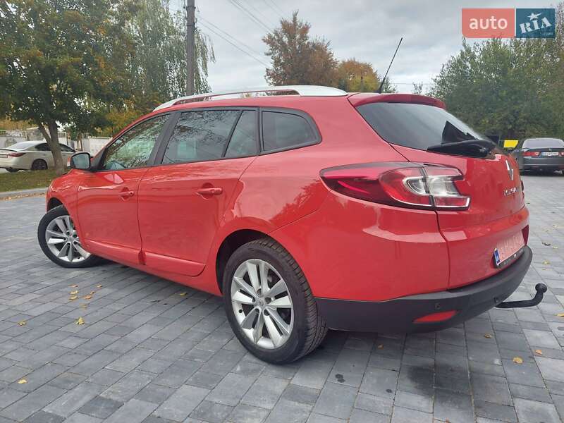 Универсал Renault Megane 2013 в Староконстантинове