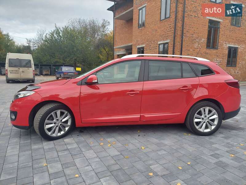 Универсал Renault Megane 2013 в Староконстантинове