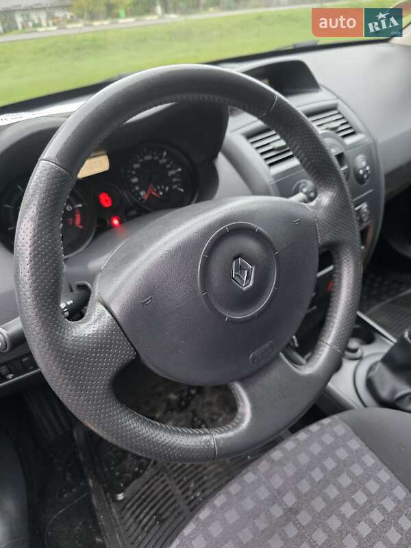 Универсал Renault Megane 2006 в Луцке фото 5 Универсал Renault Megane 2006 в Луцке