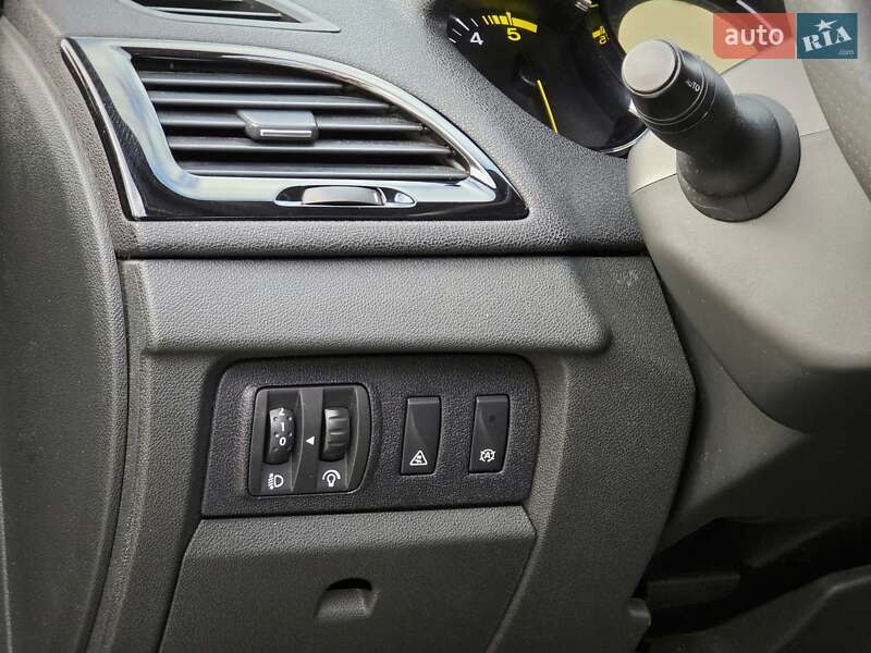 Універсал Renault Megane 2012 в Білій Церкві фото 66 Універсал Renault Megane 2012 в Білій Церкві