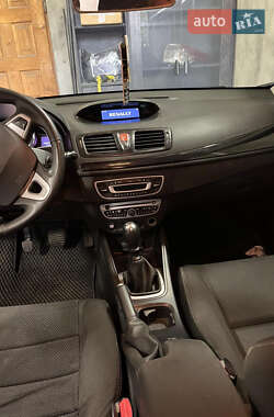 Универсал Renault Megane 2011 в 