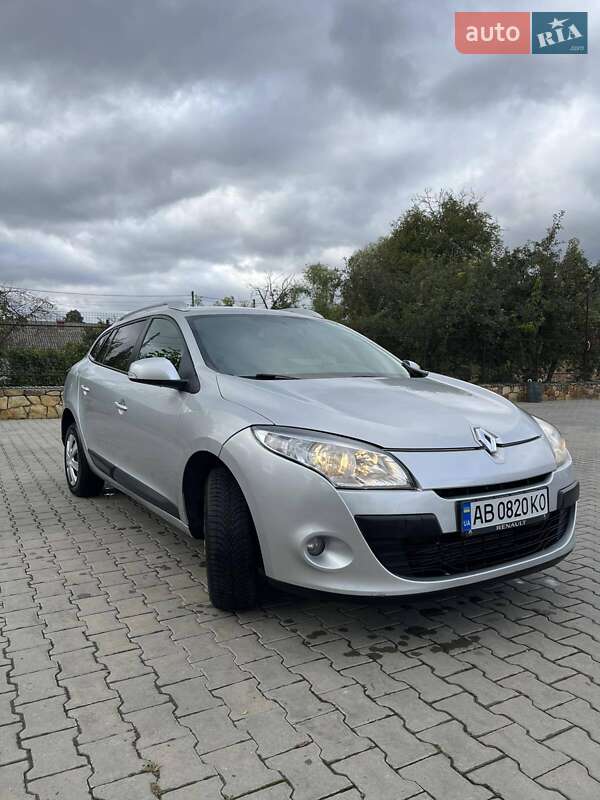 Универсал Renault Megane 2010 в Могилев-Подольске