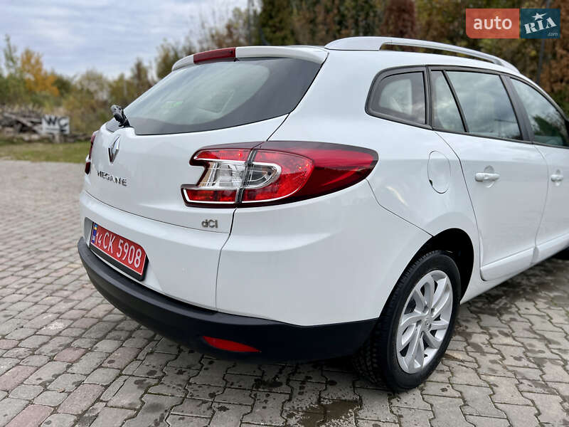 Универсал Renault Megane 2014 в Ивано-Франковске фото 23 Универсал Renault Megane 2014 в Ивано-Франковске