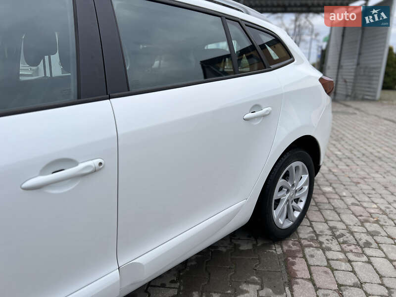 Универсал Renault Megane 2014 в Ивано-Франковске фото 38 Универсал Renault Megane 2014 в Ивано-Франковске