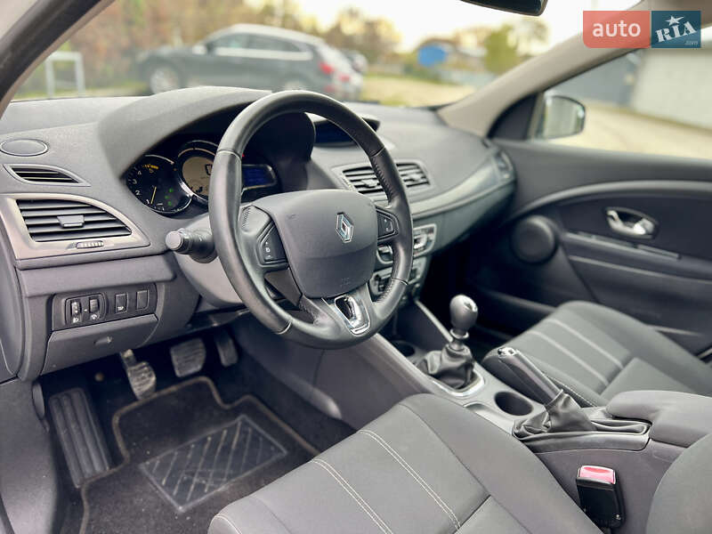 Универсал Renault Megane 2014 в Ивано-Франковске фото 40 Универсал Renault Megane 2014 в Ивано-Франковске