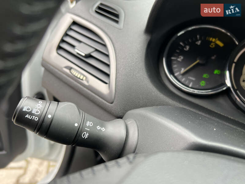 Универсал Renault Megane 2014 в Ивано-Франковске фото 50 Универсал Renault Megane 2014 в Ивано-Франковске