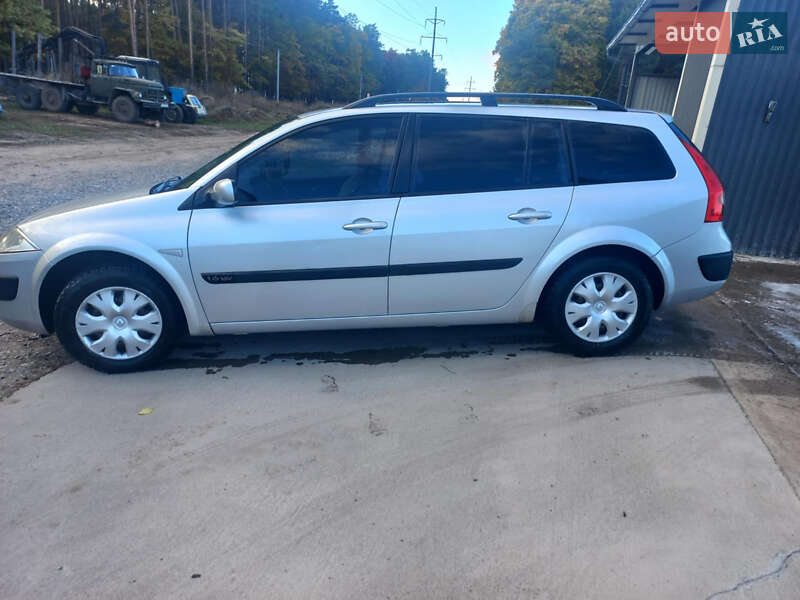 Универсал Renault Megane 2005 в Славуте фото 4 Универсал Renault Megane 2005 в Славуте