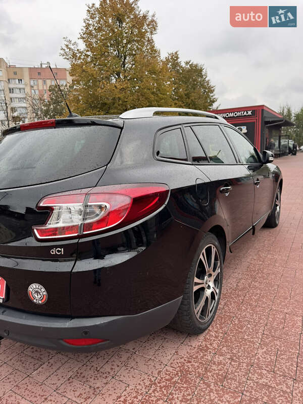 Универсал Renault Megane 2013 в Ровно фото 10 Универсал Renault Megane 2013 в Ровно