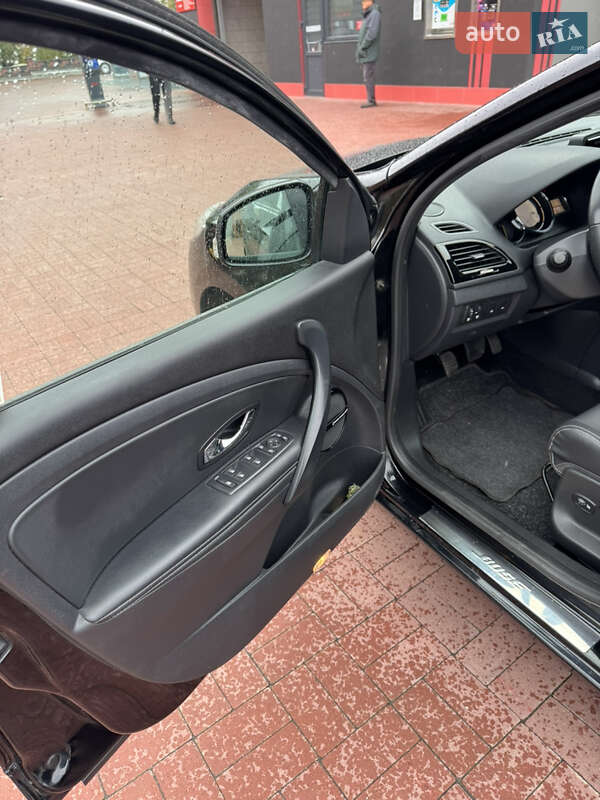 Универсал Renault Megane 2013 в Ровно фото 18 Универсал Renault Megane 2013 в Ровно