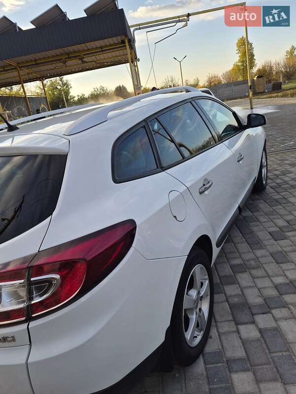 Универсал Renault Megane 2010 в Павлограде фото 19 Универсал Renault Megane 2010 в Павлограде