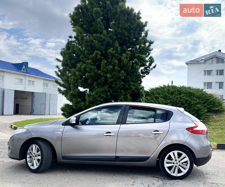 Хетчбек Renault Megane 2010 в Охтирці фото 17 Хетчбек Renault Megane 2010 в Охтирці