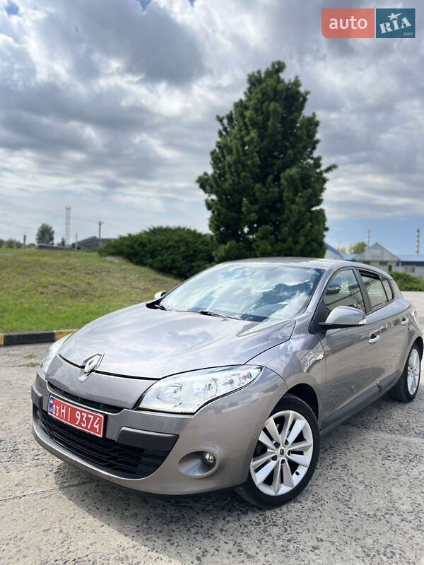 Хетчбек Renault Megane 2010 в Охтирці фото 33 Хетчбек Renault Megane 2010 в Охтирці