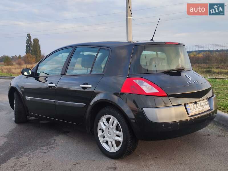 Хэтчбек Renault Megane 2005 в Киеве