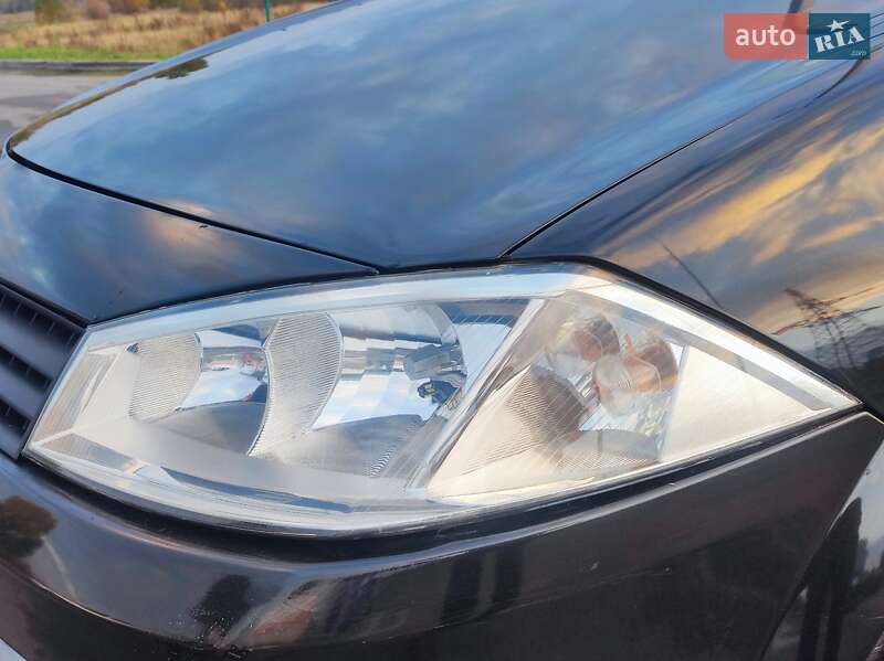 Хэтчбек Renault Megane 2005 в Киеве