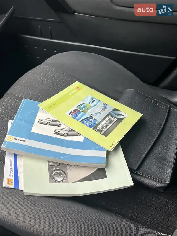Хетчбек Renault Megane 2006 в Дубні документ 2 фото Хетчбек Renault Megane 2006 в Дубні документ