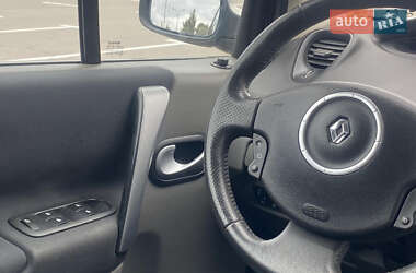 Хэтчбек Renault Megane 2009 в 