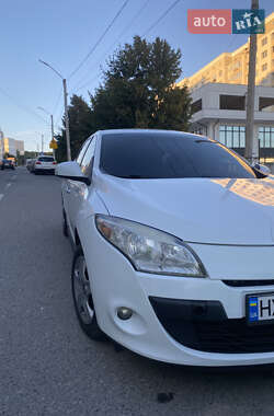 Універсал Renault Megane 2012 в  фото 4 Універсал Renault Megane 2012 в