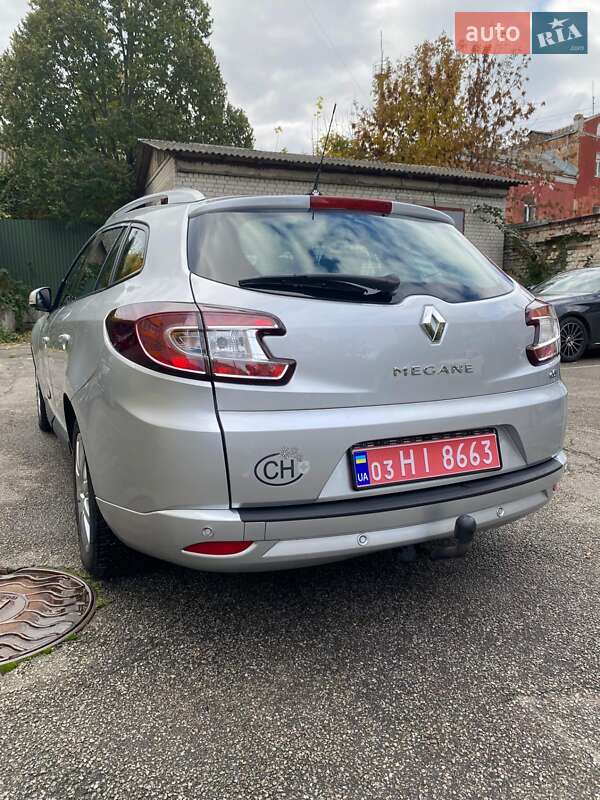 Универсал Renault Megane 2011 в Чернигове фото 9 Универсал Renault Megane 2011 в Чернигове