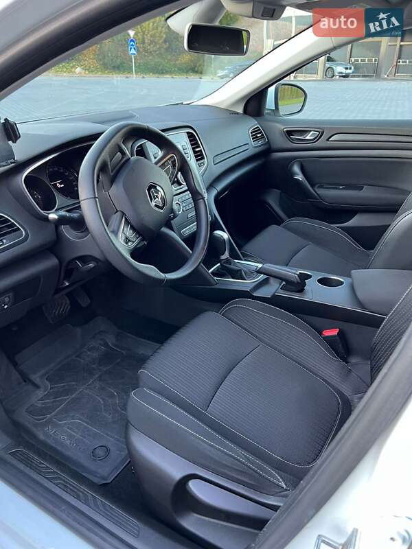 Универсал Renault Megane 2019 в Тернополе фото 25 Универсал Renault Megane 2019 в Тернополе
