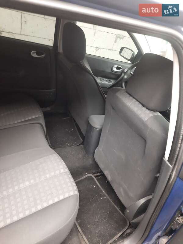 Универсал Renault Megane 2009 в Кременчуге фото 4 Универсал Renault Megane 2009 в Кременчуге