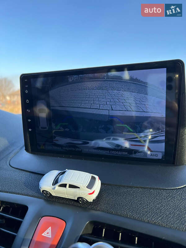 Универсал Renault Megane 2011 в Ивано-Франковске