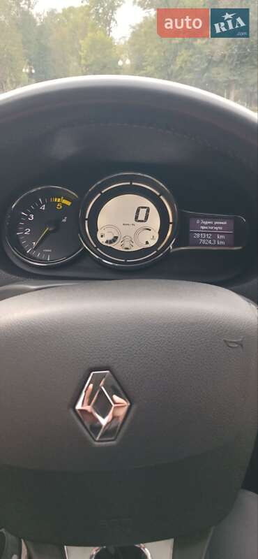 Універсал Renault Megane 2014 в Гадячі