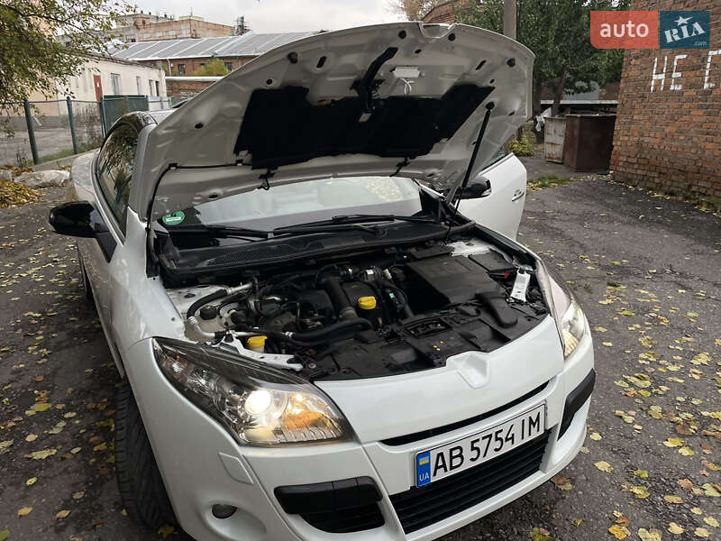 Кабріолет Renault Megane 2011 в Вінниці