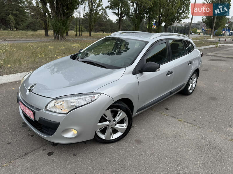 Универсал Renault Megane 2011 в Днепре фото 2 Универсал Renault Megane 2011 в Днепре