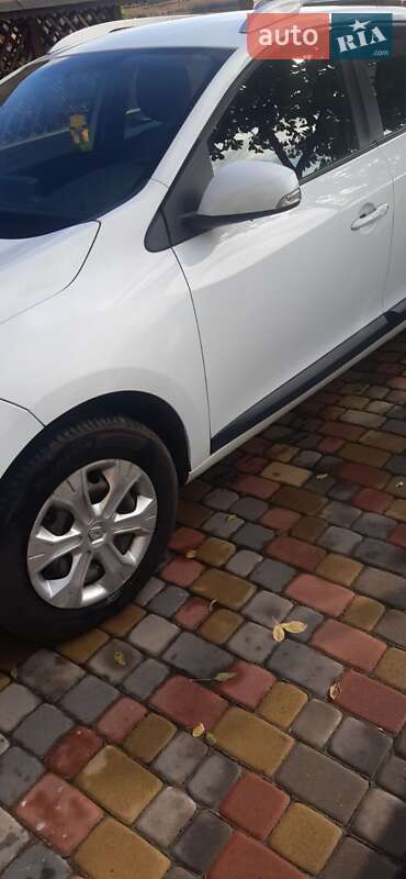 Универсал Renault Megane 2010 в Любаре фото 3 Универсал Renault Megane 2010 в Любаре