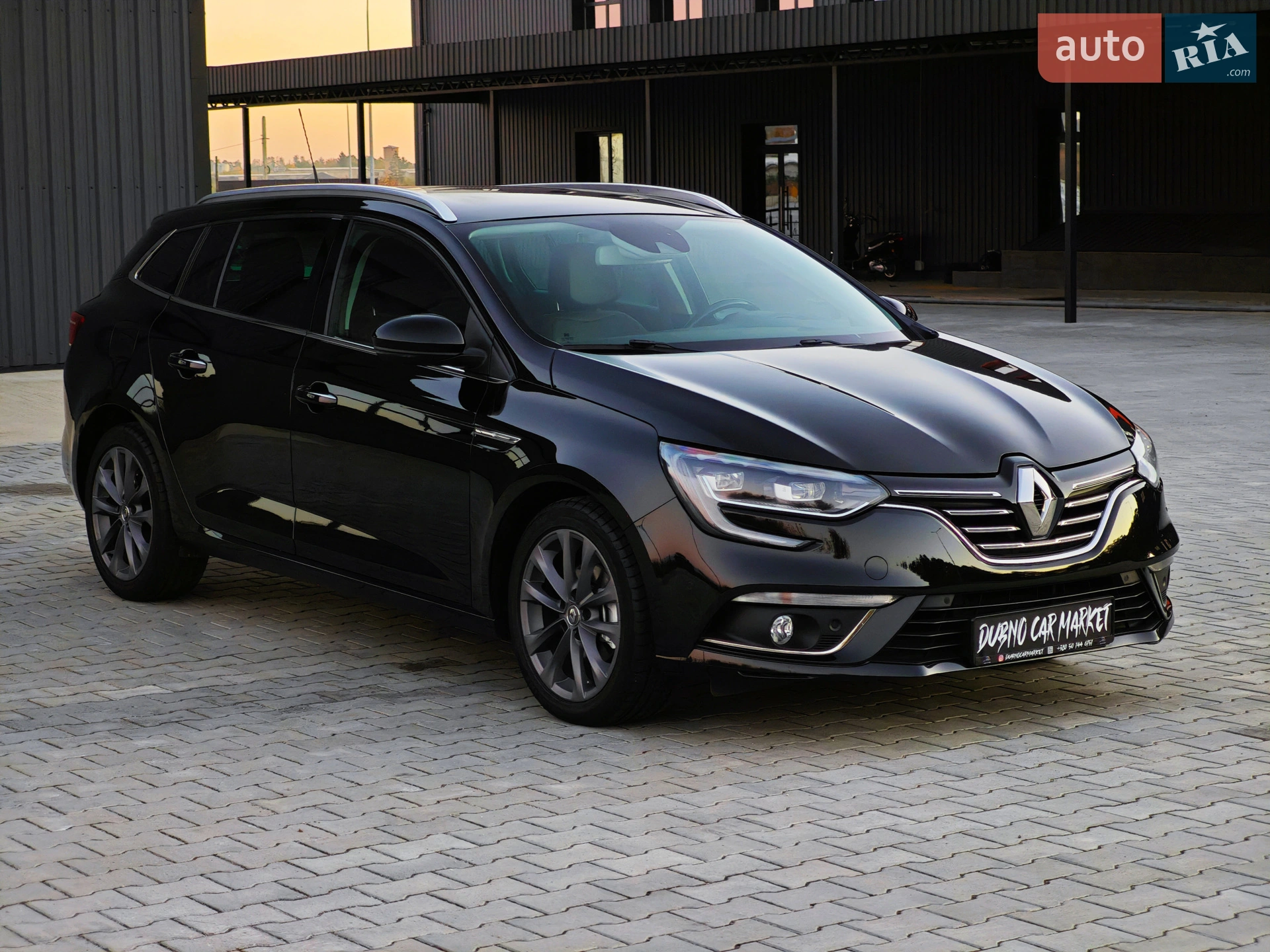 2018 Renault Megane - мініатюра 2