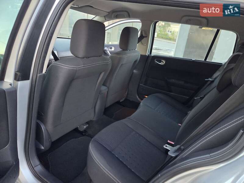 Универсал Renault Megane 2005 в Бучаче фото 15 Универсал Renault Megane 2005 в Бучаче