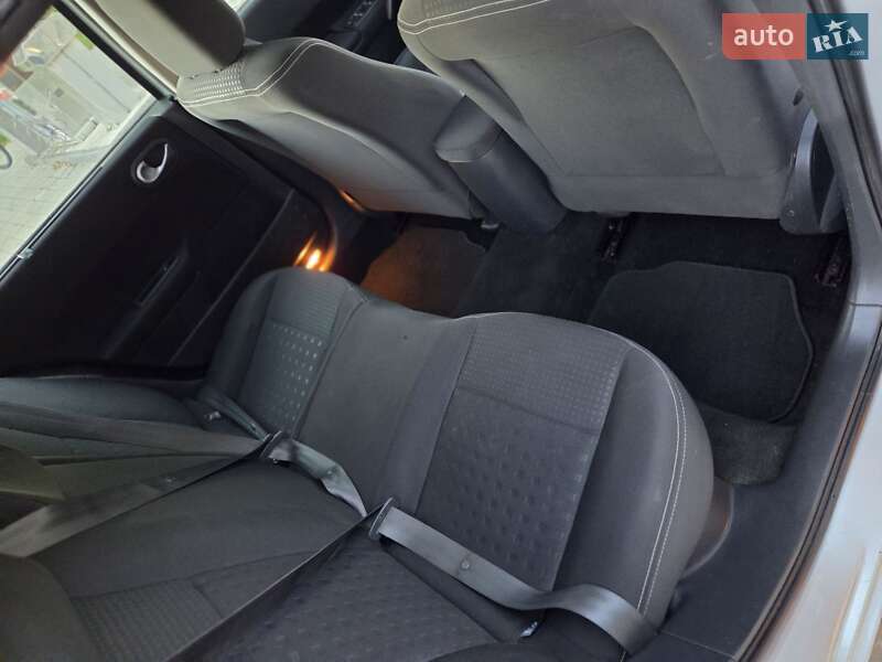 Универсал Renault Megane 2005 в Бучаче фото 30 Универсал Renault Megane 2005 в Бучаче