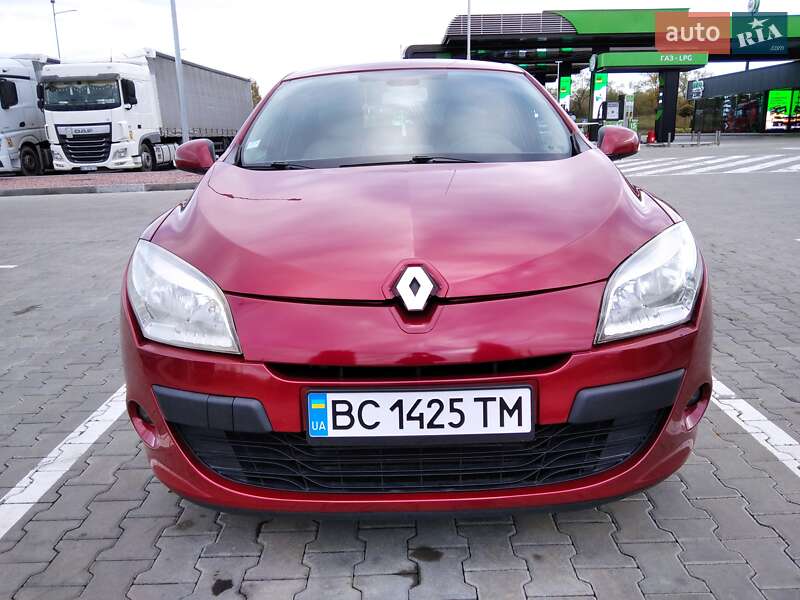 Универсал Renault Megane 2010 в Стрые фото 71 Универсал Renault Megane 2010 в Стрые