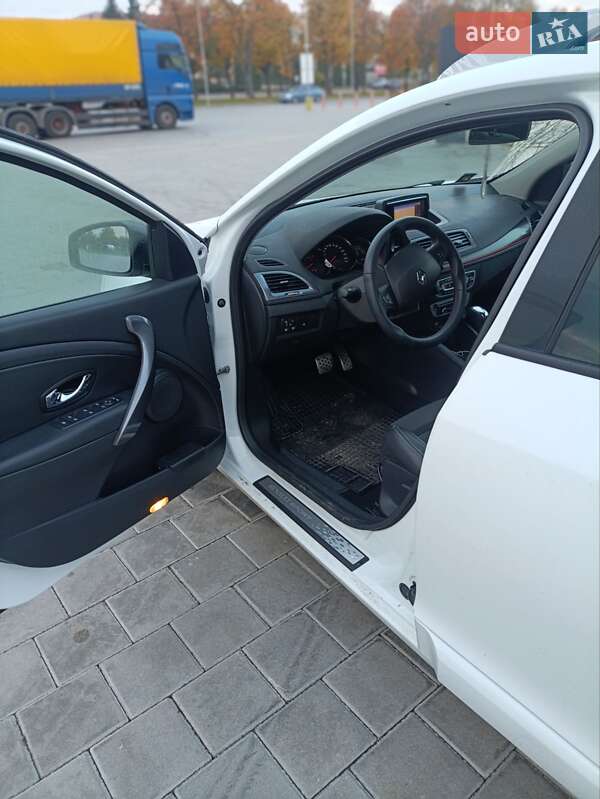 Універсал Renault Megane 2013 в Черкасах фото 6 Універсал Renault Megane 2013 в Черкасах