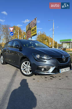 Універсал Renault Megane 2017 в  Універсал Renault Megane 2017 в