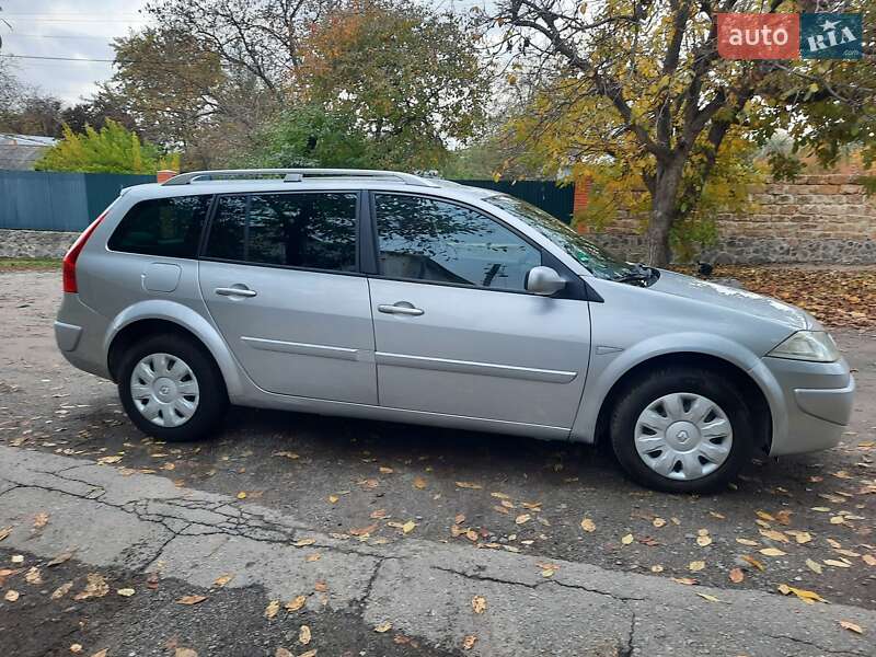 Универсал Renault Megane 2008 в Полтаве фото 45 Универсал Renault Megane 2008 в Полтаве