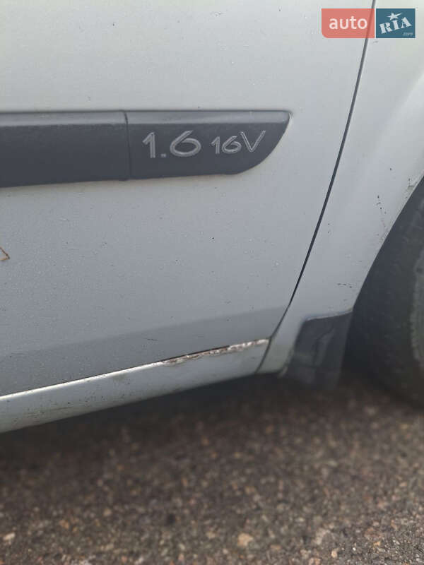 Седан Renault Megane 2005 в Белой Церкви