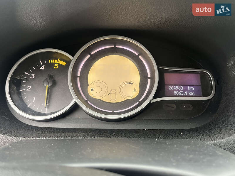 Хэтчбек Renault Megane 2011 в Ужгороде